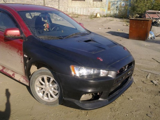 Пластиковые крылья с жабрами EVO Mitsubishi Lancer Evolution X купить недорого с доставкой в Копейск