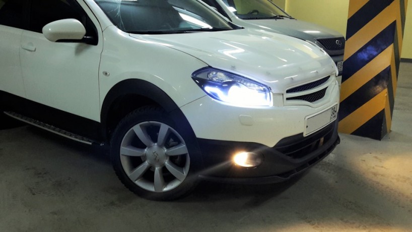 Накладка на передний бампер Nissan Qashqai купить недорого с доставкой в Копейск