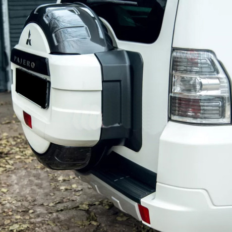 Бокс запасного колеса окрашенный и прошитый для Mitsubishi Pajero (IV gen)(2006-2015) купить недорого с доставкой в Копейск