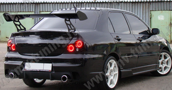 Корпуса под заднюю модульную оптику для Mitsubishi Lancer IX (2003-2009) купить недорого с доставкой в Копейск