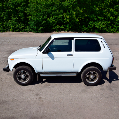 Защита порогов с алюм. площадкой d51мм (НПС) L@DA "4х4 2121" 1995-/ "4x4 URBAN" 2015- купить недорого с доставкой в Копейск