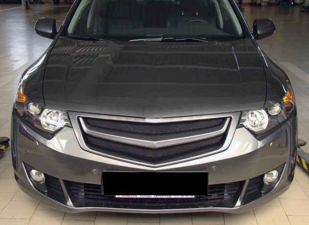 Решетка радиатора "Sport" var №3 (сетка в комплекте) для Honda Accord VIII (2008-2010) купить недорого с доставкой в Копейск